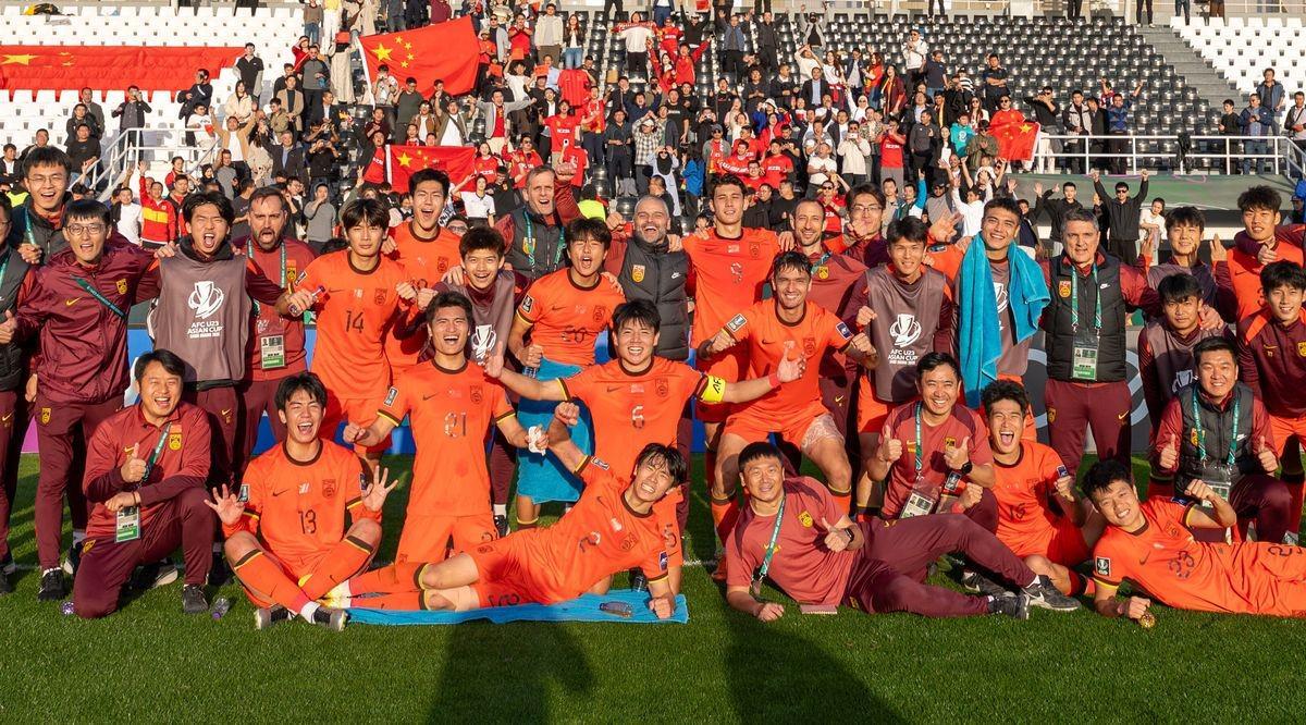 游戏娱乐-徐彬：我觉得我们这批人比上一次能力更强，在场上也更有内容